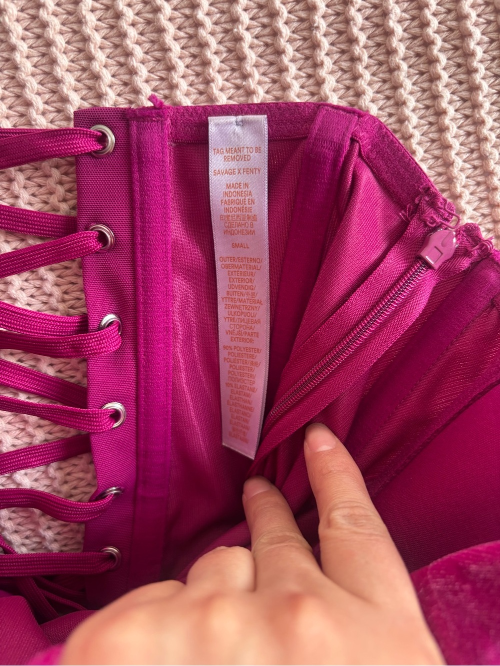 Savage X Fenty Fuchsia Lace-Up Bustier - Picture 3 of 4